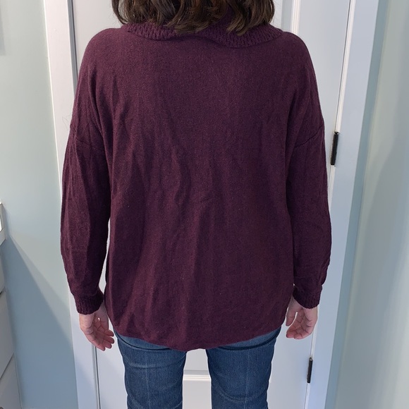Merino Wool Plum Turtleneck Sweater - Picture 3 of 6